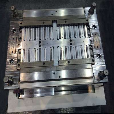 Factory Professional Custom High Quality Spare Parts Plastic Injection Mould in China